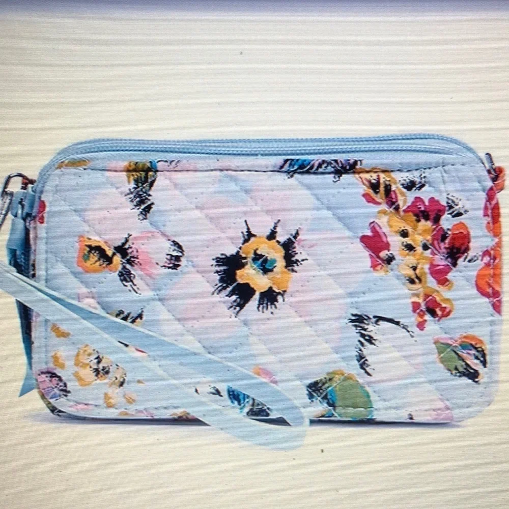 VERA BRADLEY RFID ALL IN ONE SEA AIR FLORAL WRISTLET CROSSBODY BAG NWT
